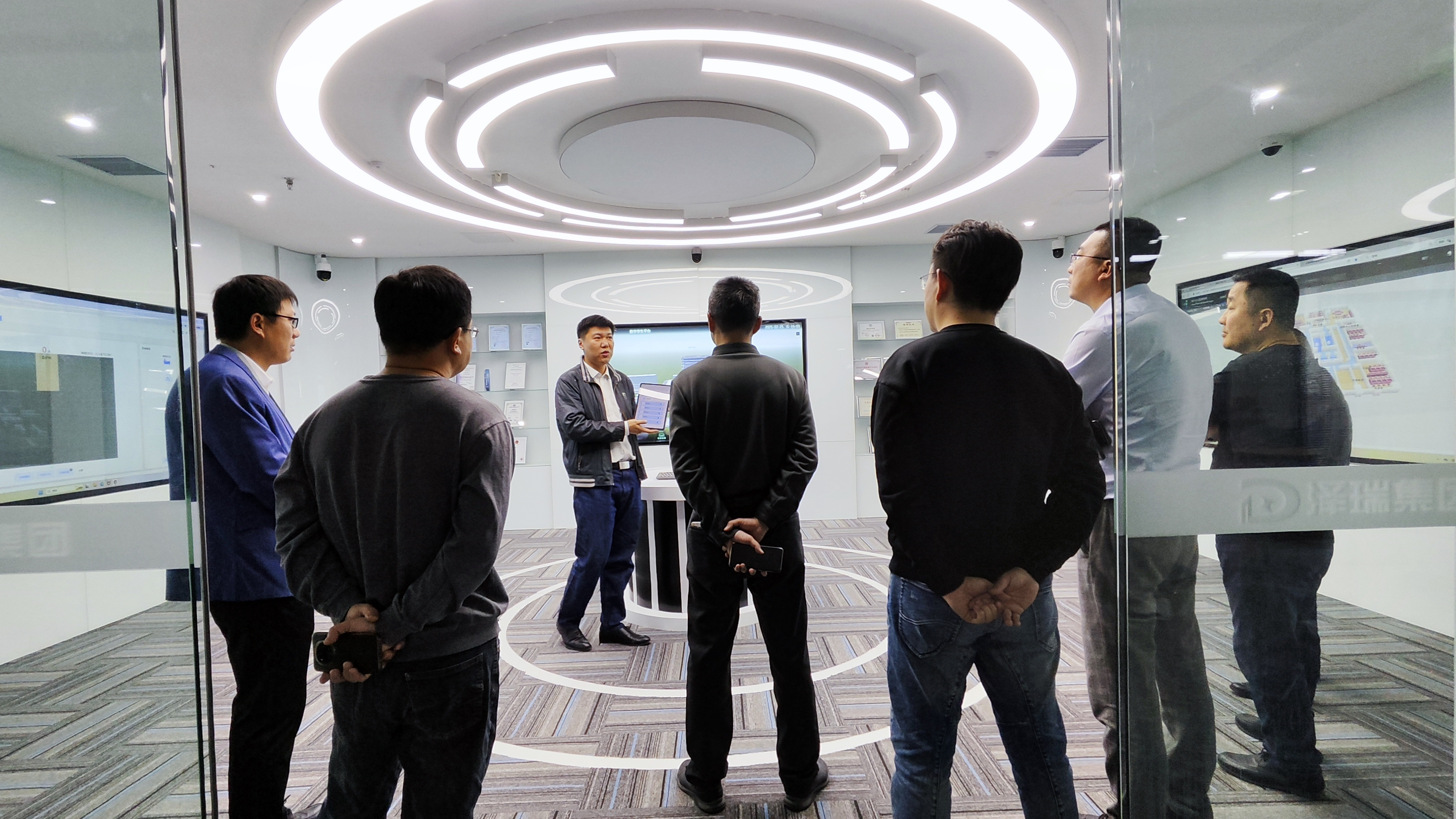 1960906457393840128.png 图片2.png